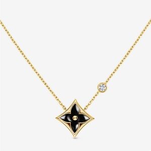 ✨ Louis Vuitton LOGO Gold Necklace Black Blossom Pandant Tifster